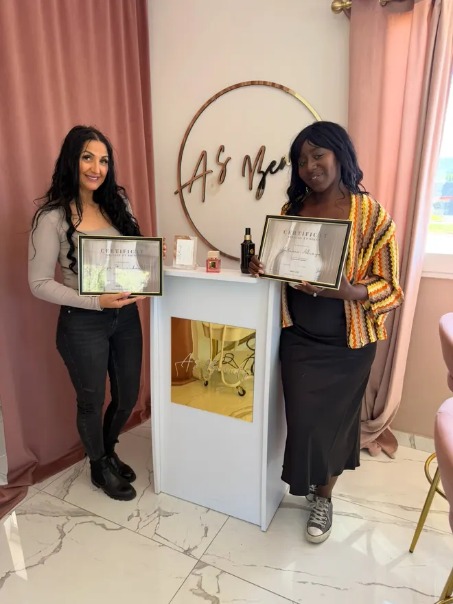 Stagiaire certifiée à l'issue de la formation Meya Liss