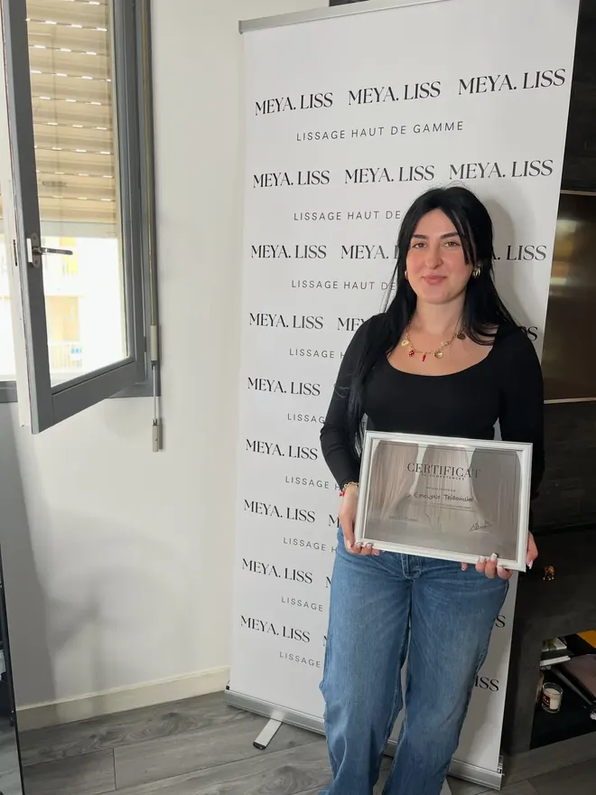 Stagiaire certifiée à l'issue de la formation Meya Liss